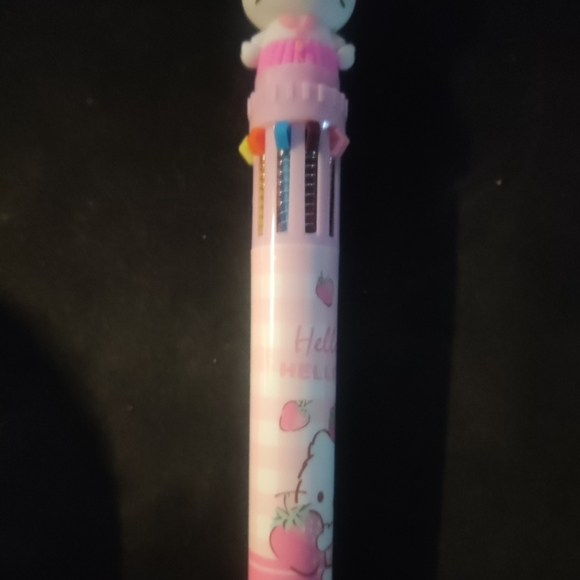 Hello Kitty Multi-Color Pen - Picture 1 of 1